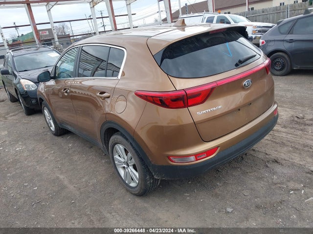 KIA Sportage Lx 2018 KNDPMCAC0J7438801 Image 3