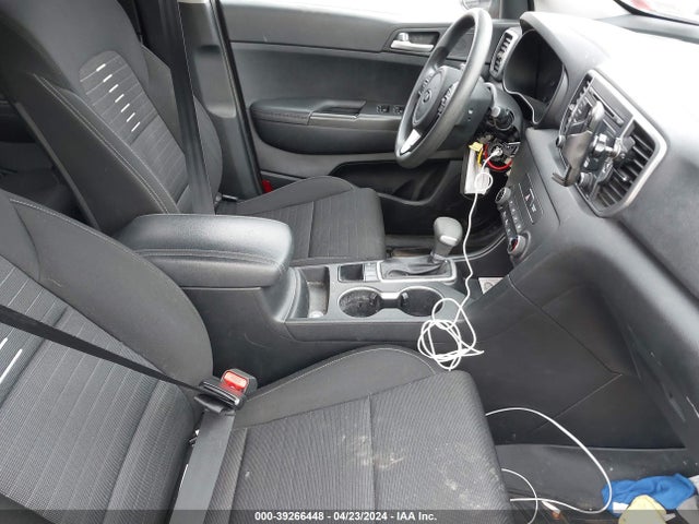 KIA Sportage Lx 2018 KNDPMCAC0J7438801 Image 5