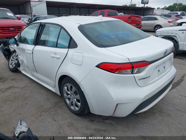 Toyota COROLLA LE 2022 5YFEPMAE9NP383114 Image 3