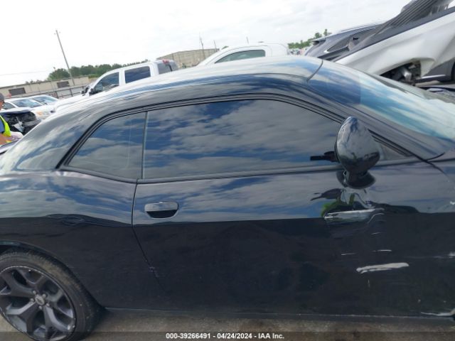 2C3CDZAG9JH280536 Dodge Challenger Sxt Plus