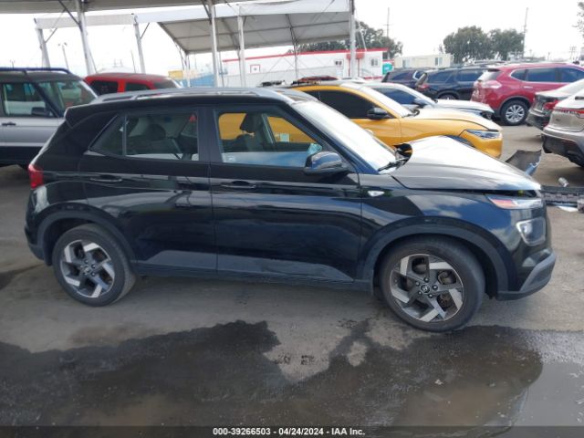 KMHRC8A36MU072742 Hyundai Venue Sel