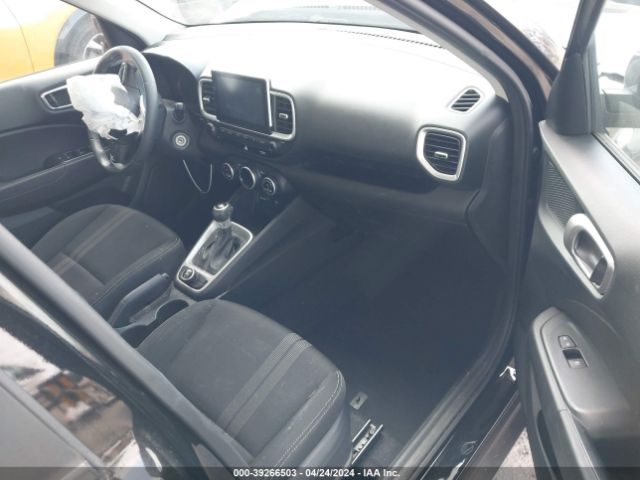 KMHRC8A36MU072742 Hyundai Venue Sel