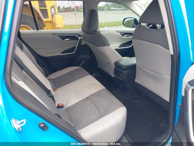 Toyota Rav4 Xle 2020 2T3W1RFV9LW061474 Image 8