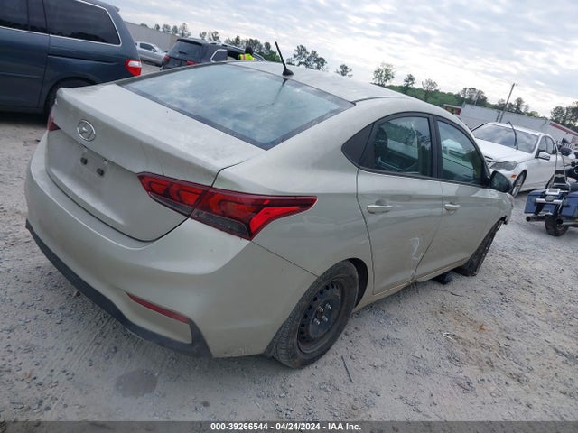 Hyundai ACCENT SE 2018 3KPC24A37JE021489 Image 4