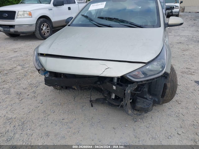 Hyundai ACCENT SE 2018 3KPC24A37JE021489 Image 6
