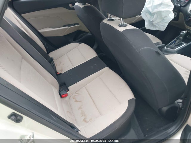 Hyundai ACCENT SE 2018 3KPC24A37JE021489 Image 8