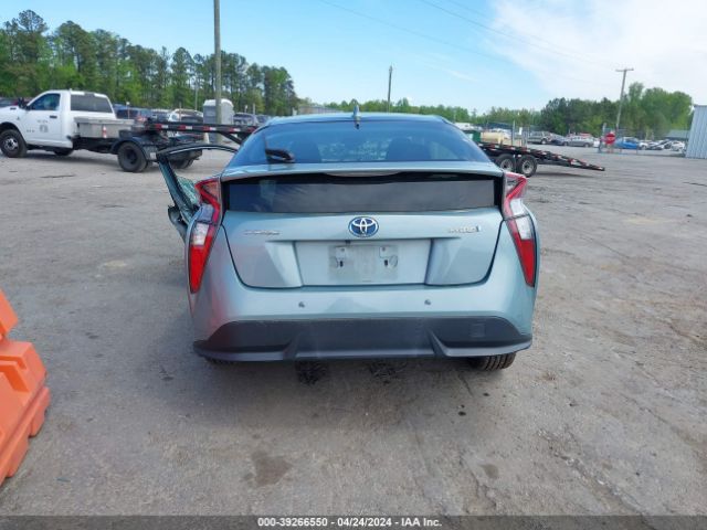 JTDKARFU2H3039350 Toyota Prius Four Touring