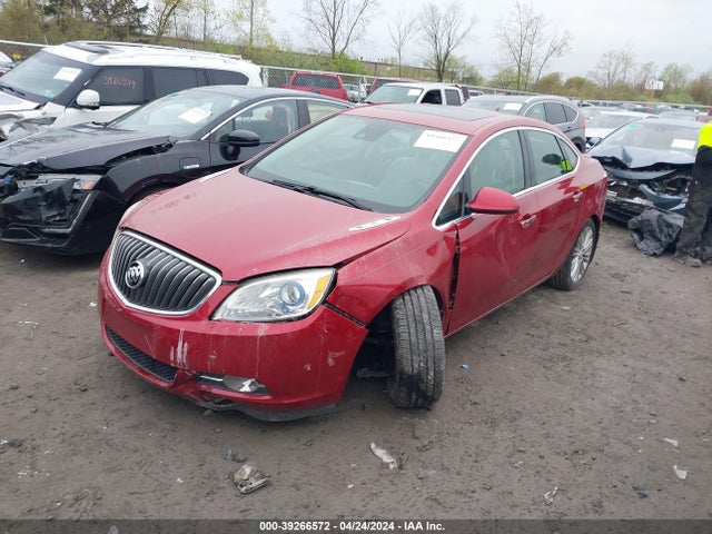 Buick Verano Premium Group 2014 1G4PT5SV2E4102827 Image 2