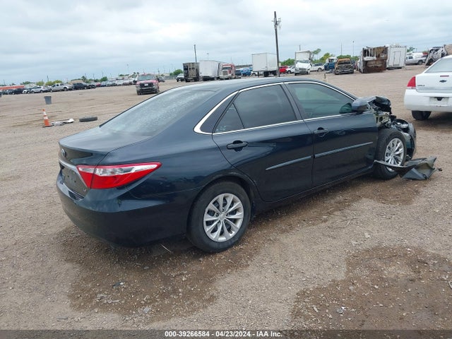Toyota CAMRY LE 2016 4T4BF1FK1GR542203 Image 4