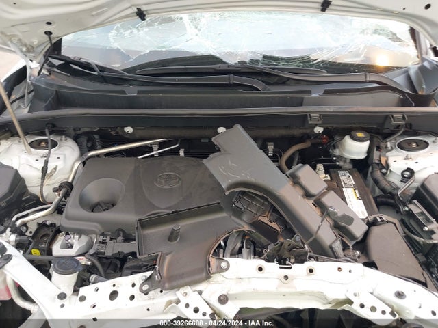 Toyota RAV4 LE 2019 2T3H1RFV1KW038326 Image 10