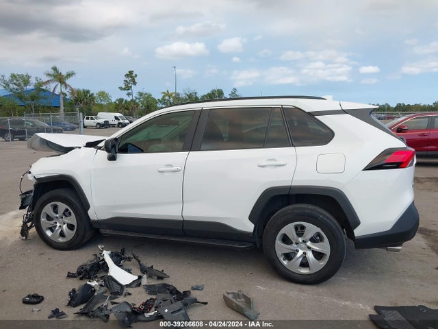 Toyota RAV4 LE 2019 2T3H1RFV1KW038326 Image 13