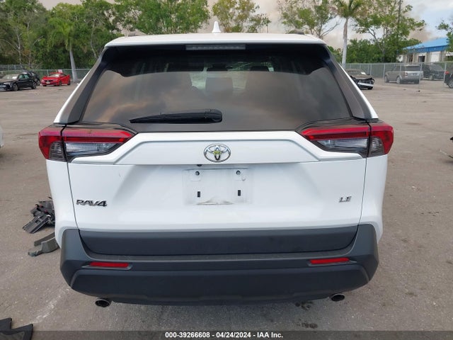 Toyota RAV4 LE 2019 2T3H1RFV1KW038326 Image 15