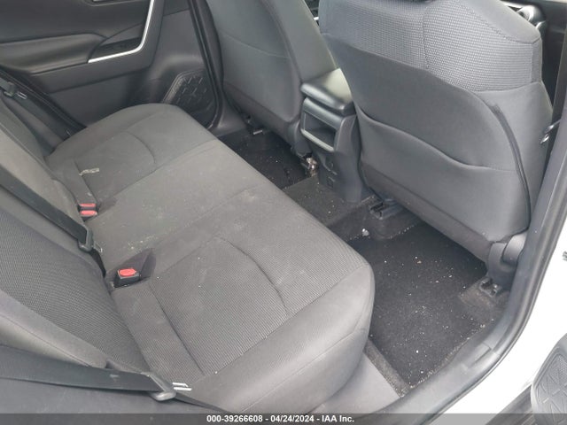 Toyota RAV4 LE 2019 2T3H1RFV1KW038326 Image 8