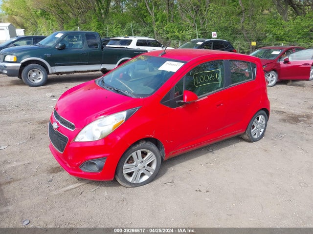 Chevrolet Spark 1lt Auto 2014 KL8CD6S95EC462875 Image 2