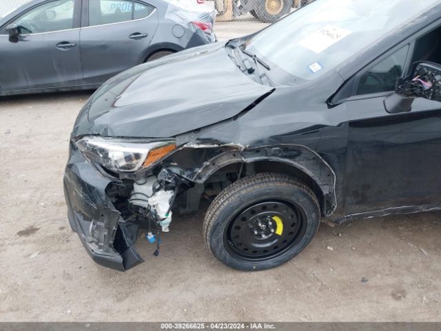JF2GTAPC4NH209084 Subaru Crosstrek Premium