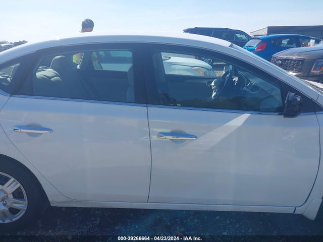 Nissan Sentra Fe+ S 2015 3N1AB7AP1FY371057 Image 13