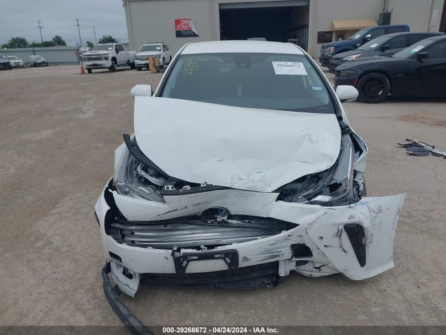 Toyota Prius Le 2022 JTDKAMFU1N3157372 Image 13