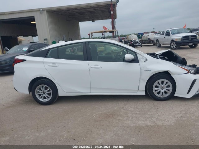 Toyota Prius Le 2022 JTDKAMFU1N3157372 Image 14