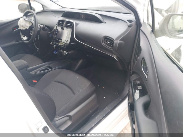 Toyota Prius Le 2022 JTDKAMFU1N3157372 Image 5