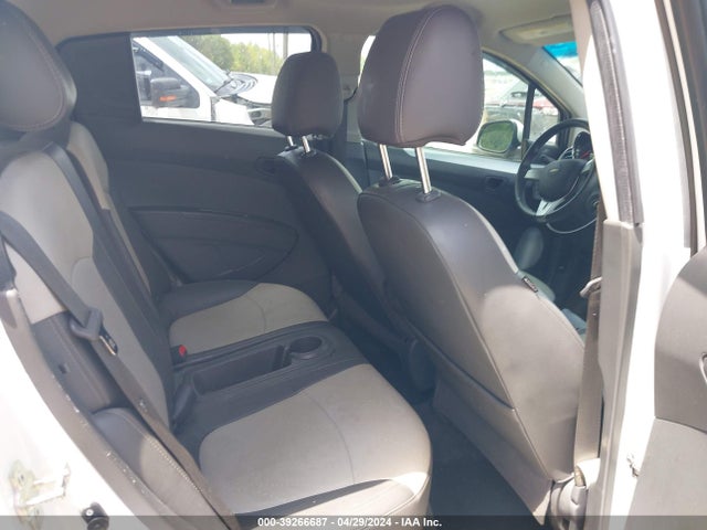 Chevrolet Spark 2lt Auto 2014 KL8CF6S90EC585820 Image 8