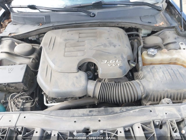 Chrysler 300 2014 2C3CCAAG1EH322840 Image 10