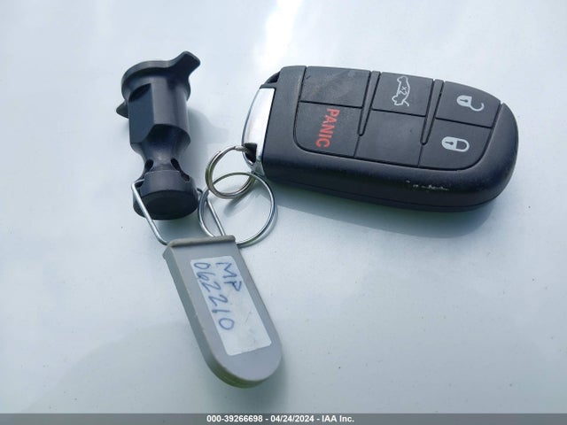 Chrysler 300 2014 2C3CCAAG1EH322840 Image 11