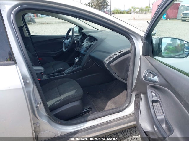 Ford FOCUS SE 2015 1FADP3F22FL348743 Image 5