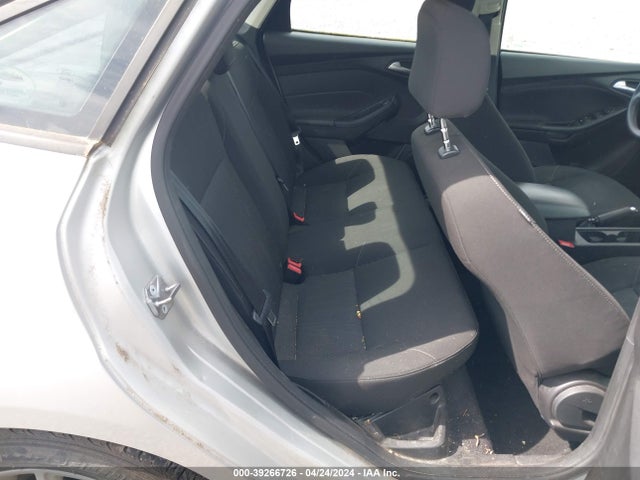 Ford FOCUS SE 2015 1FADP3F22FL348743 Image 8