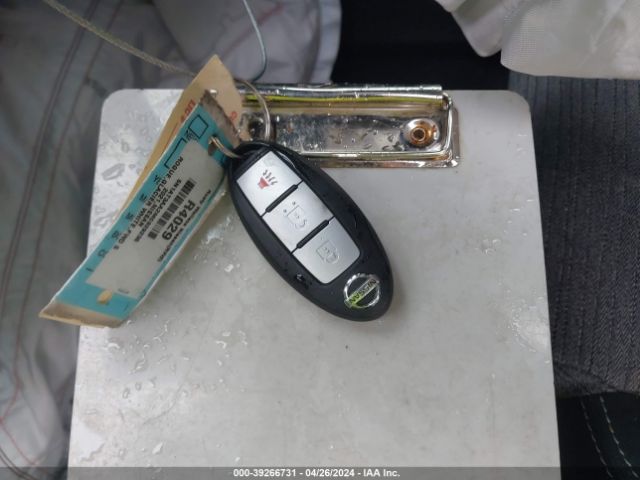 5N1AT3AA2MC829236 Nissan Rogue S Fwd
