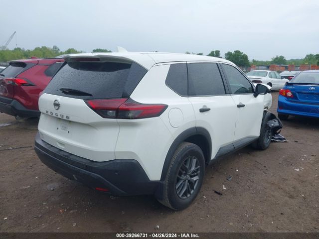 5N1AT3AA2MC829236 Nissan Rogue S Fwd