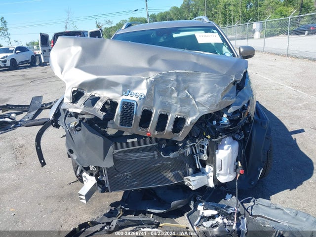 1C4PJLCB3MD130492 Jeep Cherokee Latitude Fwd