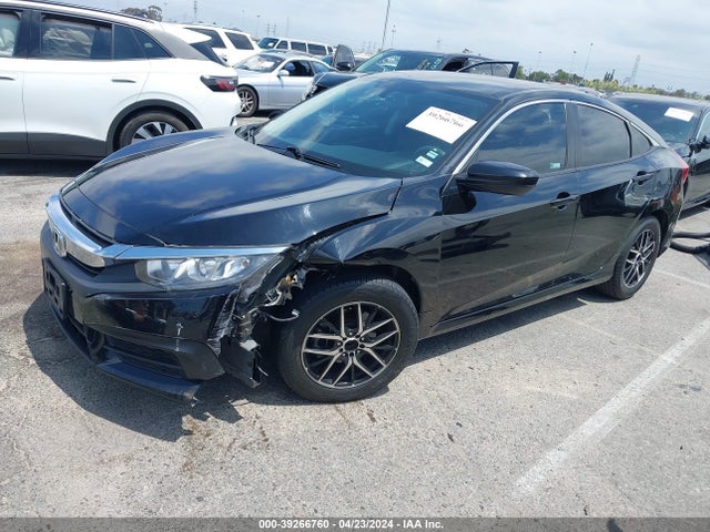 Honda Civic Lx 2018 2HGFC2F59JH558251 Image 2