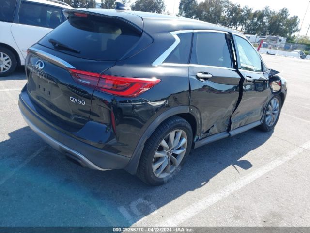3PCAJ5M19LF115316 Infiniti Qx50 Pure
