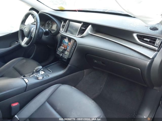 3PCAJ5M19LF115316 Infiniti Qx50 Pure