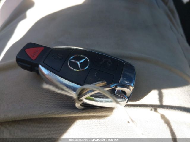 WDCTG4GB6FJ028602 Mercedes-Benz Gla 250 4matic