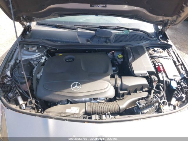 WDDSJ4GB2KN748717 Mercedes-Benz CLA 250 4MATIC