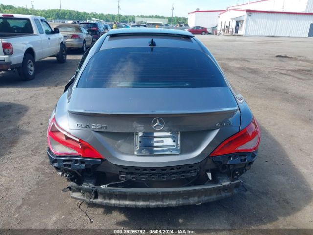 WDDSJ4GB2KN748717 Mercedes-Benz CLA 250 4MATIC