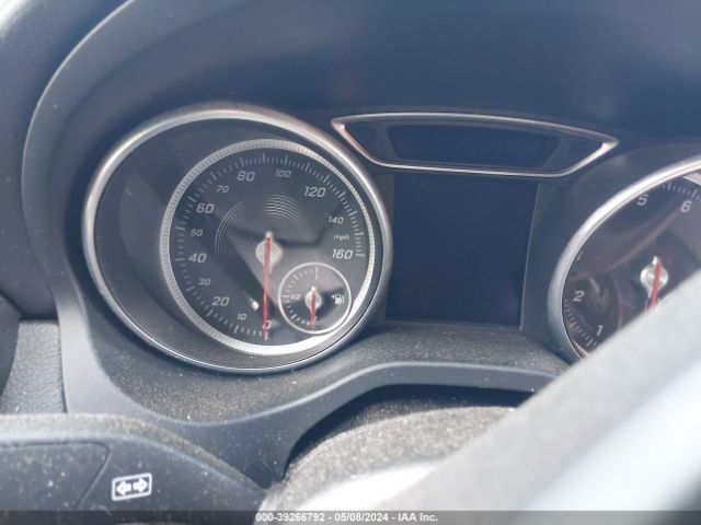 WDDSJ4GB2KN748717 Mercedes-Benz CLA 250 4MATIC