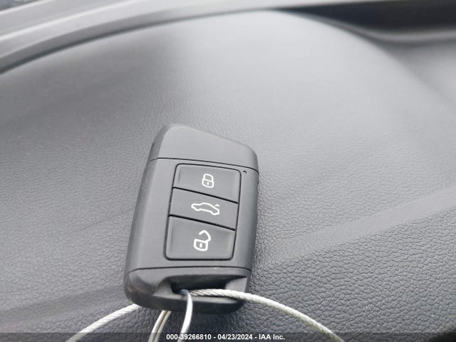 3VVDX7B21NM010014 Volkswagen Taos 1.5t S