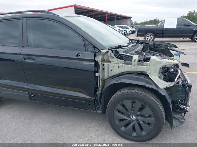3VVDX7B21NM010014 Volkswagen Taos 1.5t S