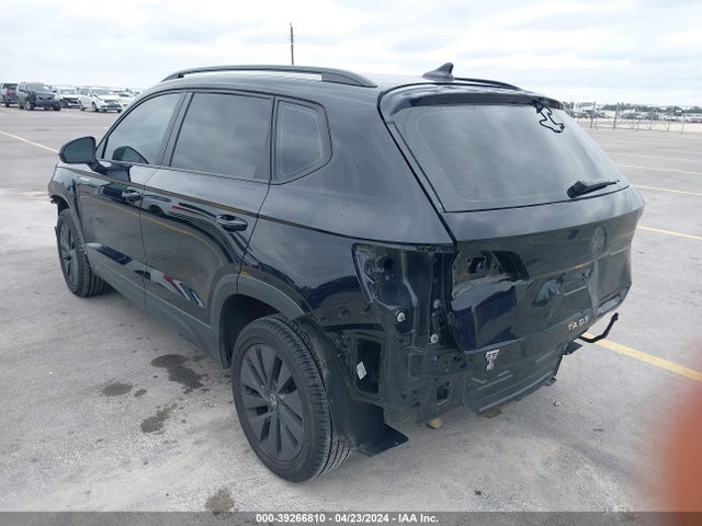 3VVDX7B21NM010014 Volkswagen Taos 1.5t S