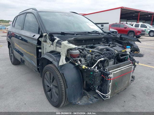 3VVDX7B21NM010014 Volkswagen Taos 1.5t S