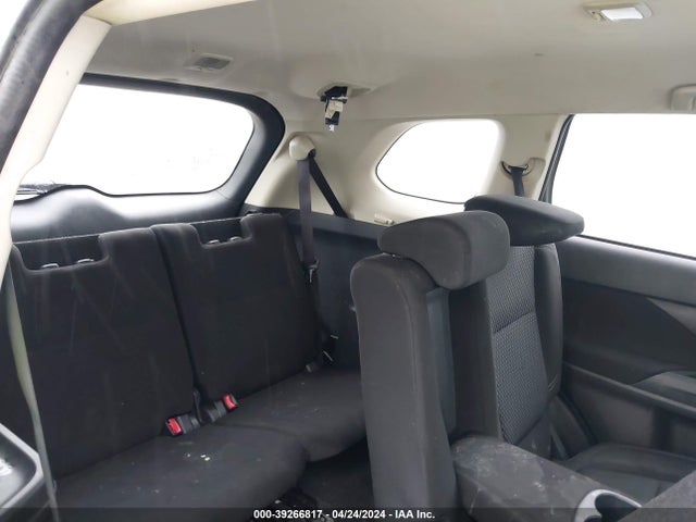 JA4AD2A34KZ004882 Mitsubishi Outlander Es