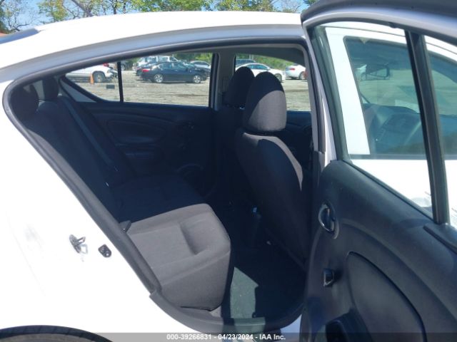 3N1CN7AP6KL825827 Nissan Versa 1.6 S+