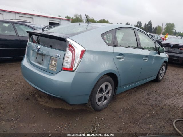 JTDKN3DU9E1737207 Toyota Prius Four