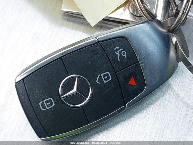 W1N4N4GB5MJ118121 Mercedes-Benz GLA 250