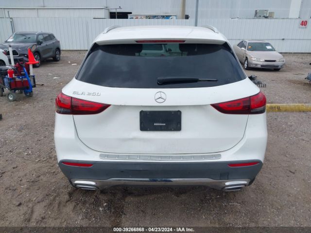 W1N4N4GB5MJ118121 Mercedes-Benz GLA 250