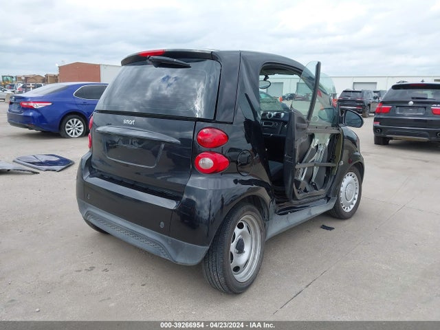 WMEEJ3BA8FK814115 Smart Fortwo Passion/pure