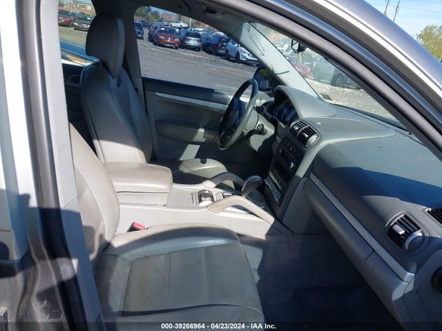 2005 PORSCHE CAYENNE WP1AB29P95LA65430 Photo 4