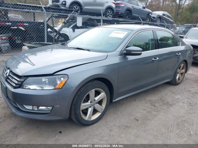 1VWAT7A37FC105460 Volkswagen Passat 1.8t Limited Edition